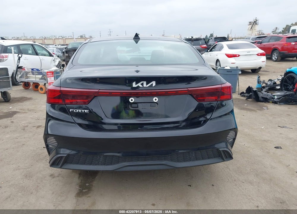 2024 KIA FORTE LXS VIN: 3KPF24AD6RE747068