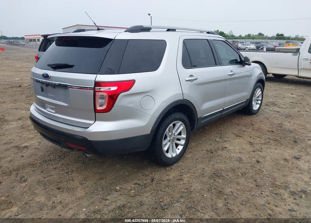 2011 FORD EXPLORER VIN: 1FMHK7D85BGA17582