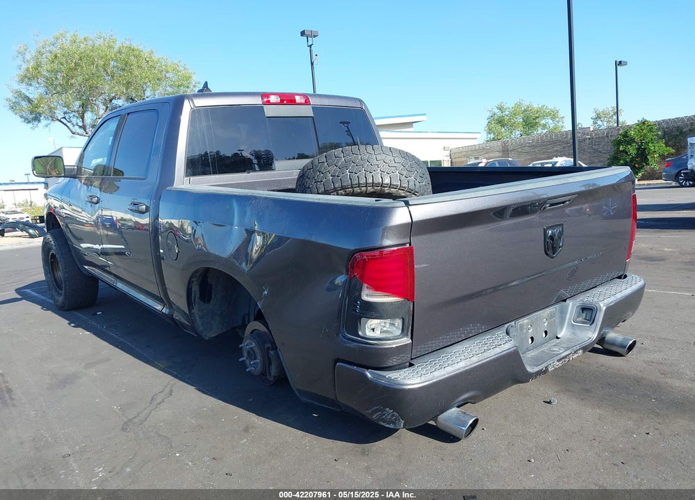 2017 RAM 1500 VIN: 1C6RR6MT4HS570384