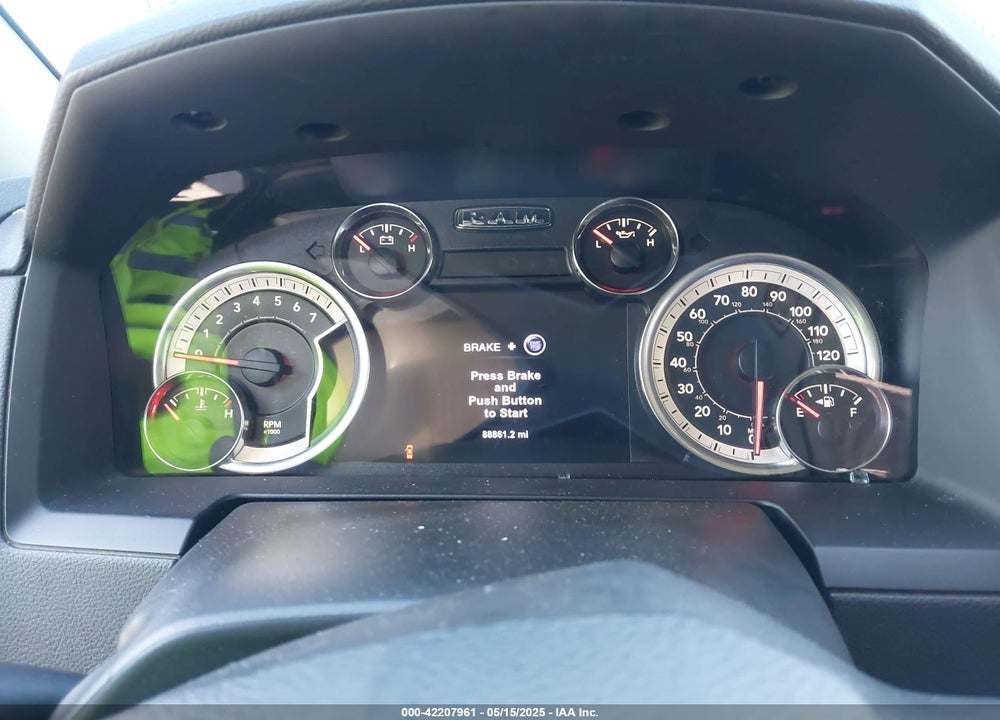 2017 RAM 1500 VIN: 1C6RR6MT4HS570384