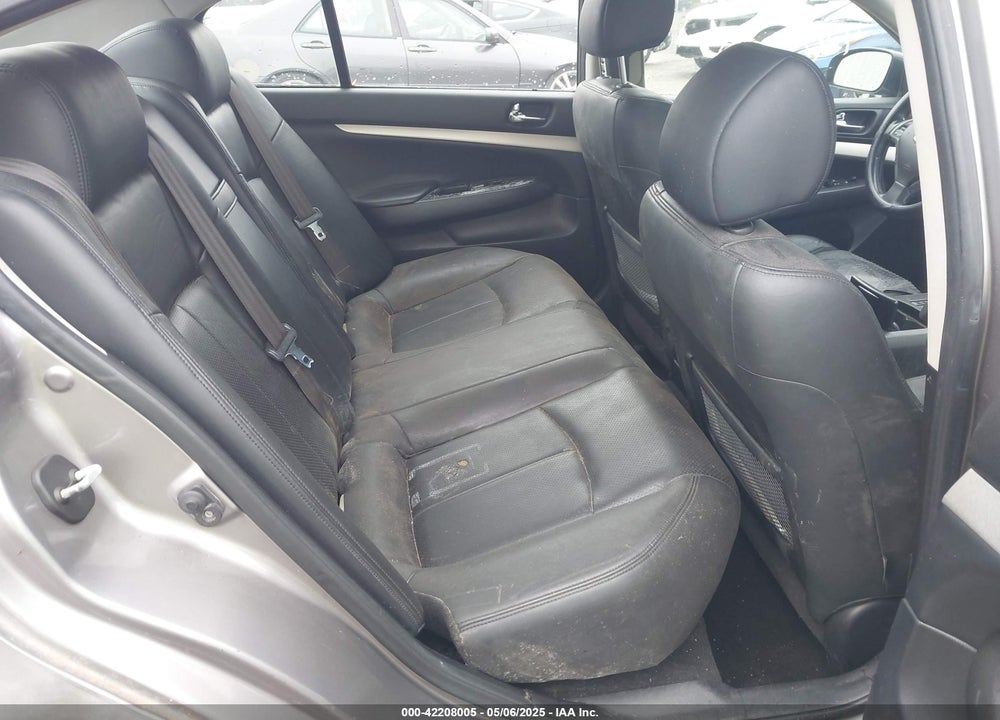 2007 INFINITI G35X VIN: JNKBV61F87M808517
