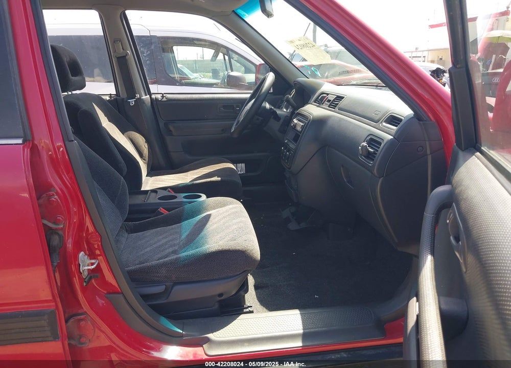 1999 HONDA CR-V EX VIN: JHLRD1867XC058788