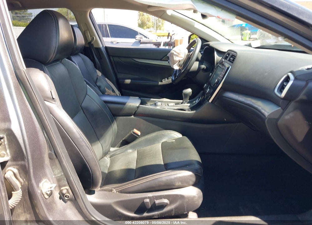 2017 NISSAN MAXIMA 3.5 SV VIN: 1N4AA6AP4HC405083