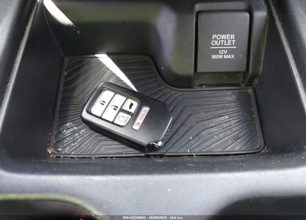 2019 HONDA CR-V VIN: 5J6RW1H52KA035982