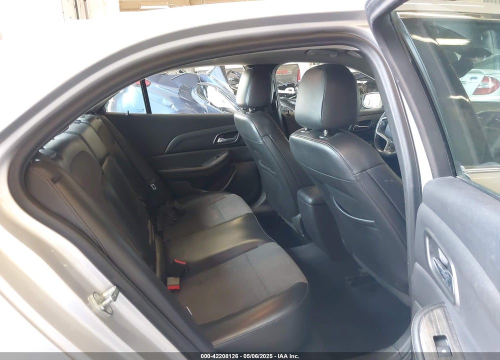 2015 CHEVROLET MALIBU VIN: 1G11D5SL2FF204259
