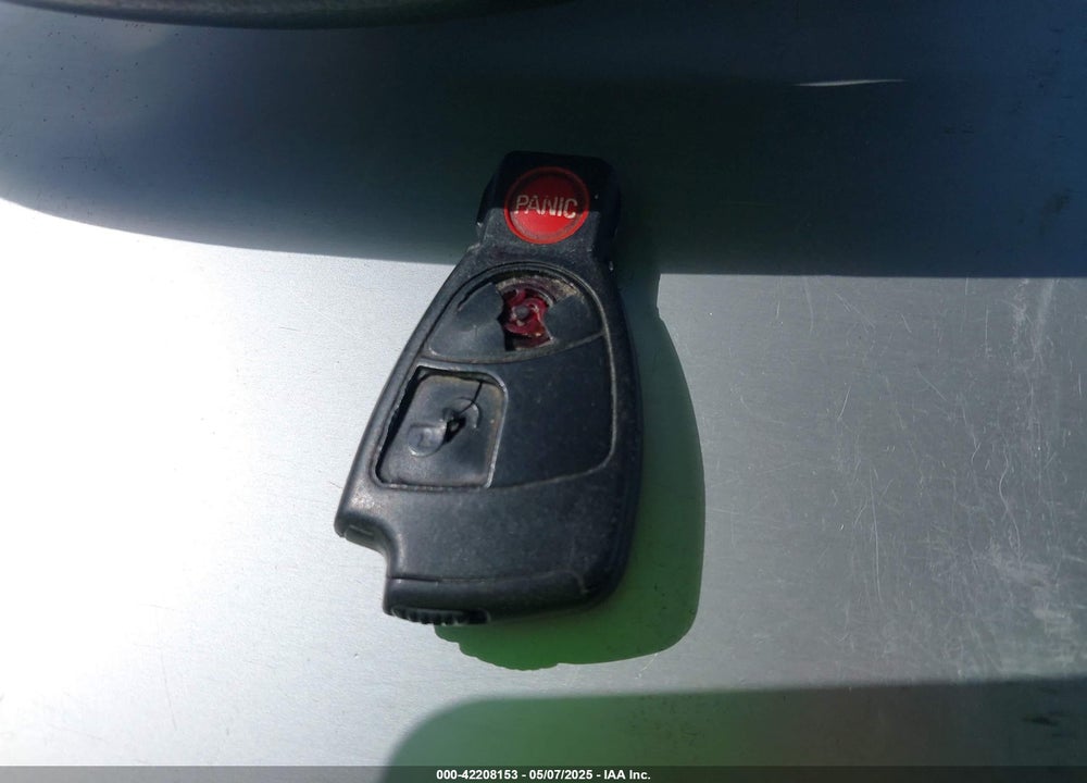 2003 MERCEDES-BENZ C 230 KOMPRESSOR SPORT VIN: WDBRN40J53A378773