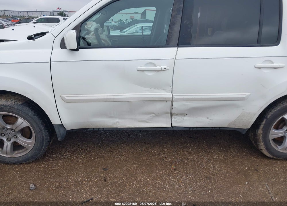 2013 HONDA PILOT EX VIN: 5FNYF3H42DB030425