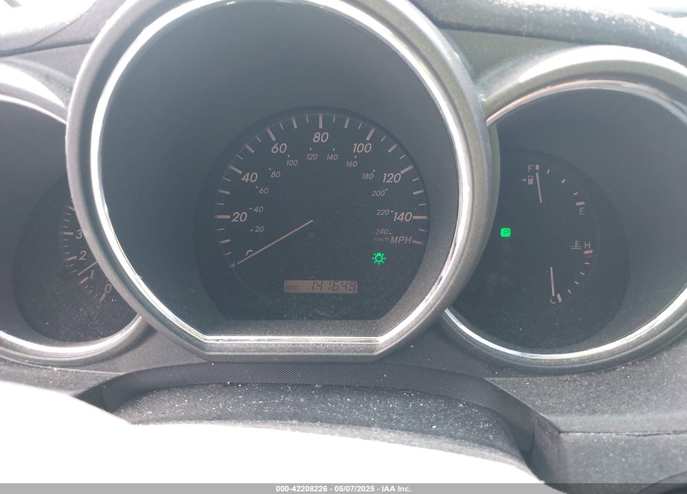 2005 LEXUS RX 330 VIN: 2T2HA31U05C056810