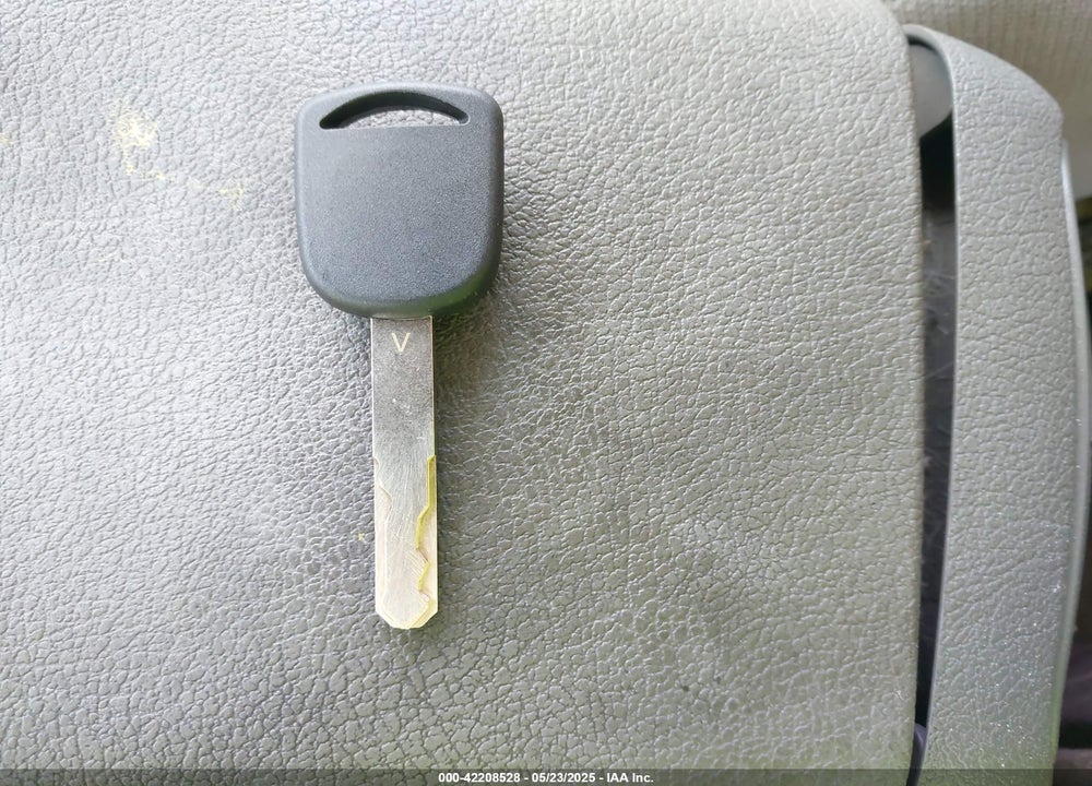 2004 HONDA ACCORD VIN: 1HGCM56324A094240
