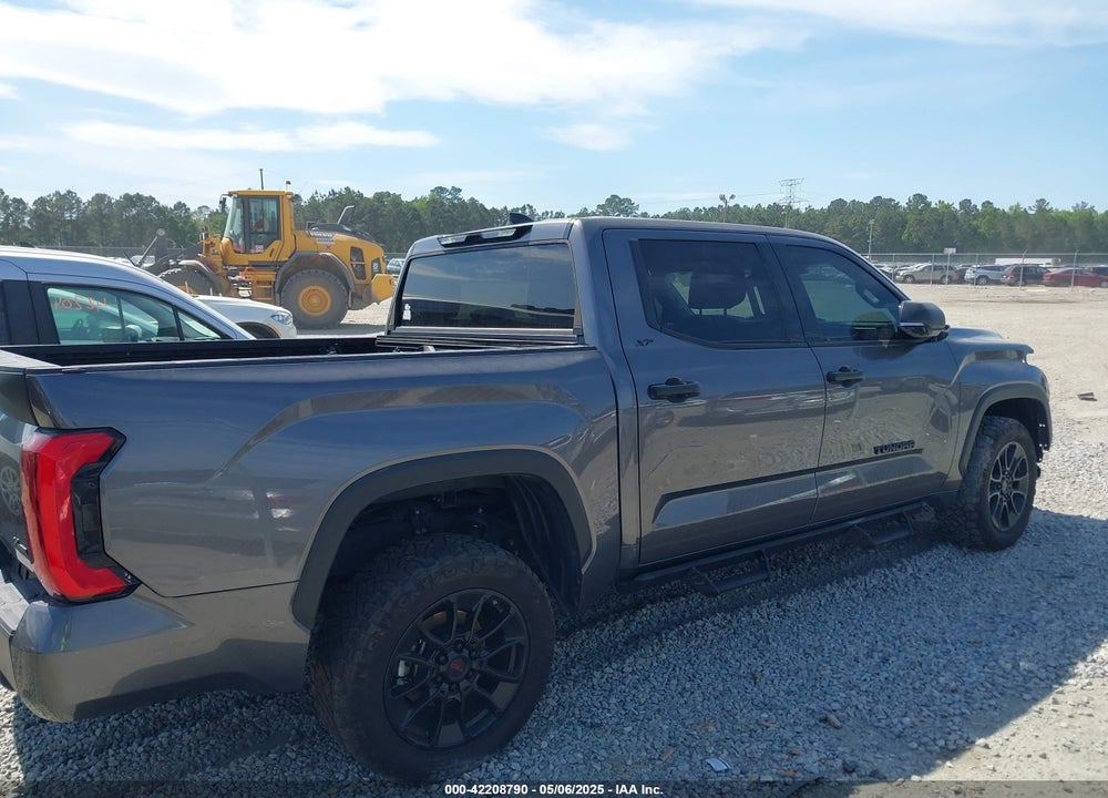 2022 TOYOTA TUNDRA VIN: 5TFLA5DB5NX055173