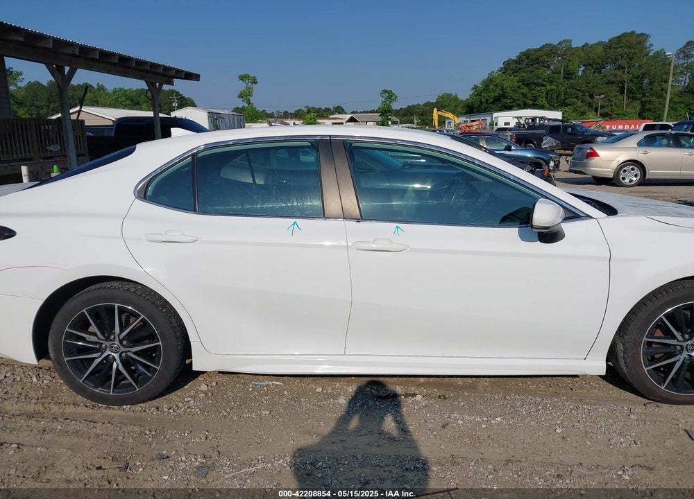 2021 TOYOTA CAMRY SE VIN: 4T1G11AK1MU566132