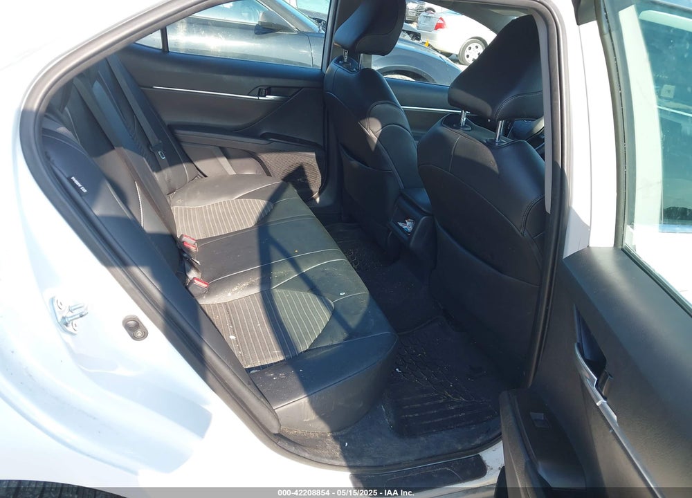 2021 TOYOTA CAMRY SE VIN: 4T1G11AK1MU566132