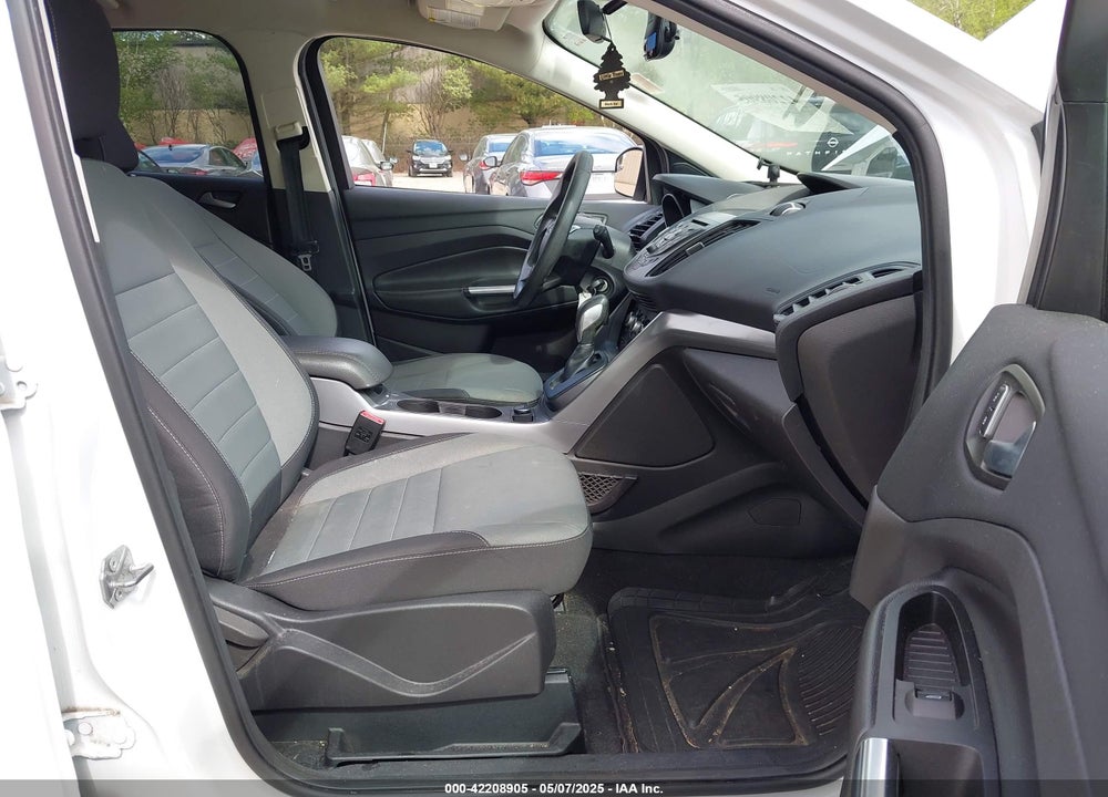 2016 FORD ESCAPE SE VIN: 1FMCU9GX1GUB16654