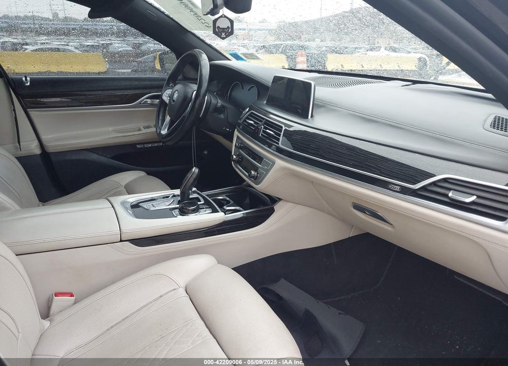 2017 BMW 740I VIN: WBA7E2C57HG740101