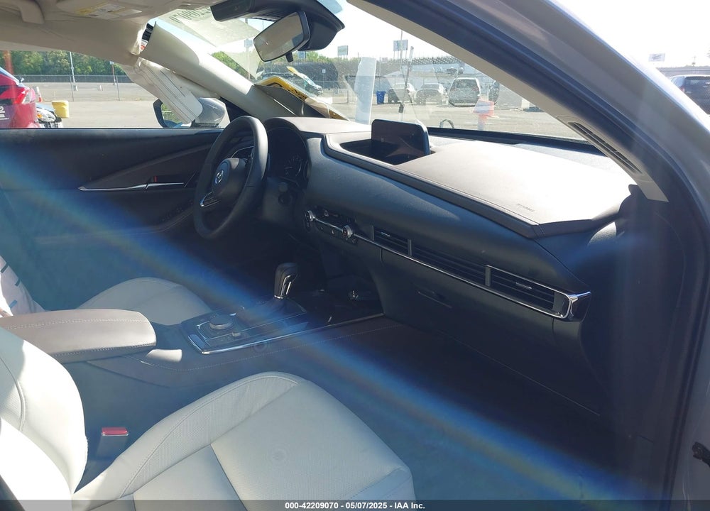 2025 MAZDA CX-30 VIN: 3MVDMBDM2SM798045