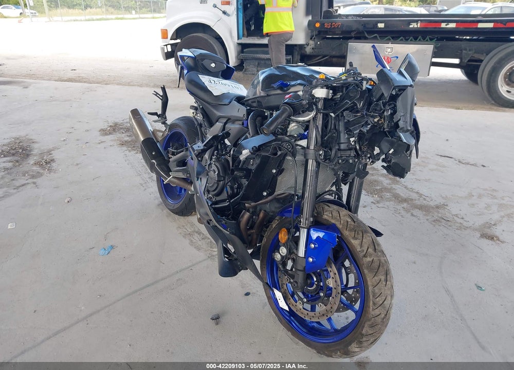 2024 YAMAHA YZFR7 VIN: JYARM38E1RA010004