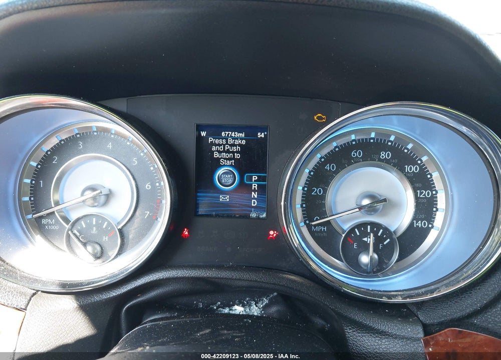 2013 CHRYSLER 300 VIN: 2C3CCARG6DH733301