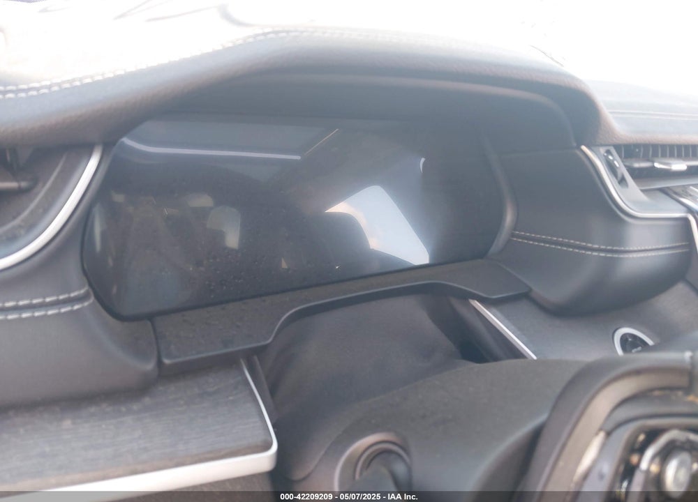 2025 JEEP GRAND CHEROKEE VIN: 1C4RJHBGXSC273106