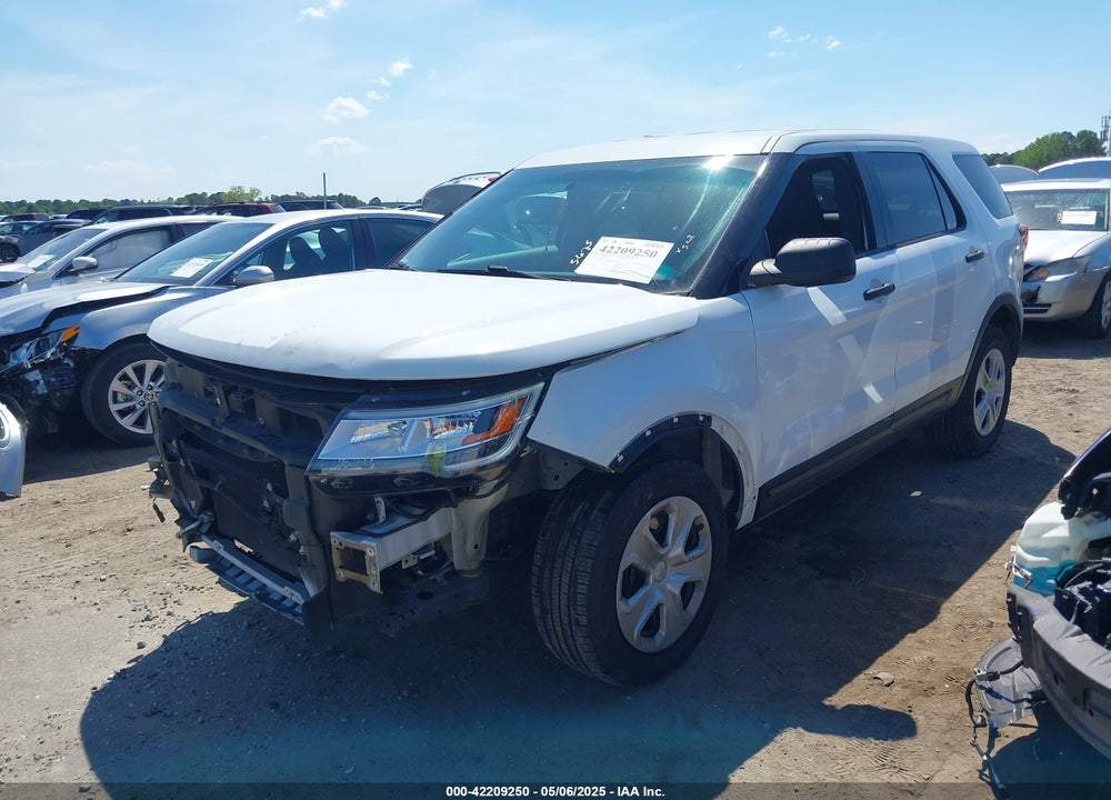 2016 FORD POLICE INTERCEPTOR VIN: 1FM5K8AR3GGB43369