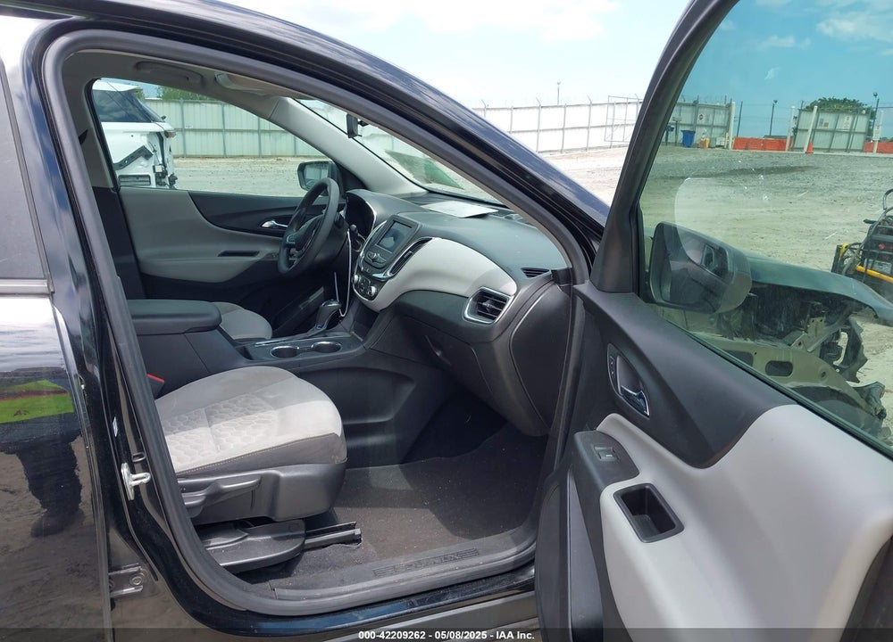 2020 CHEVROLET EQUINOX FWD LS VIN: 2GNAXHEV2L6135129