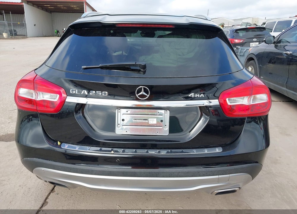 2016 MERCEDES-BENZ GLA 250 4MATIC VIN: WDCTG4GB7GJ226283
