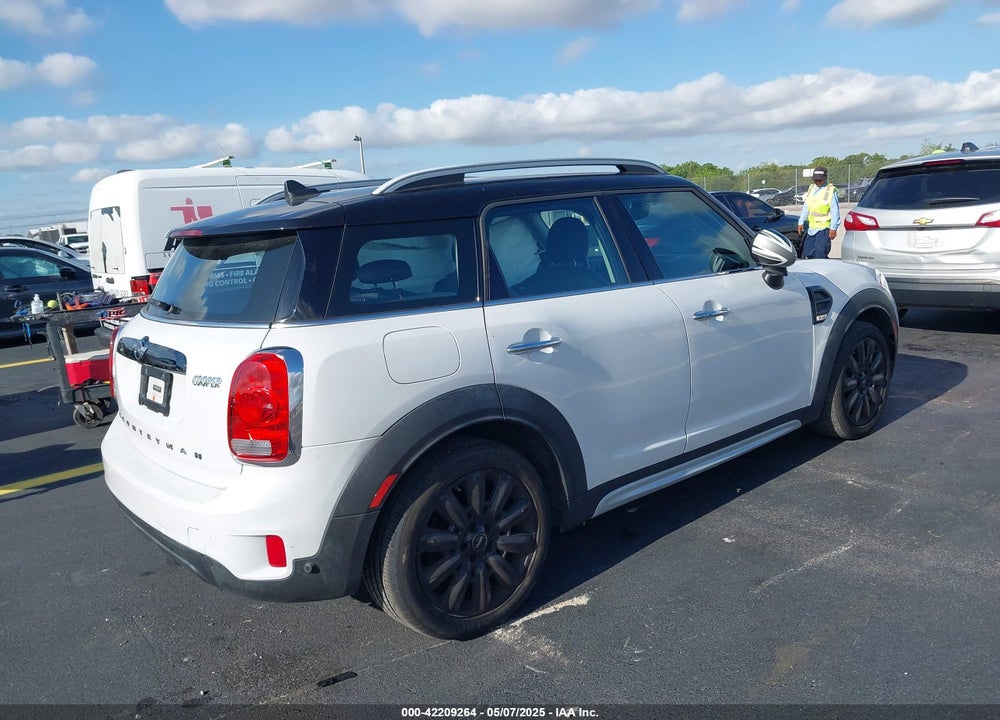 2018 MINI COUNTRYMAN COOPER VIN: WMZYS7C31J3E08117