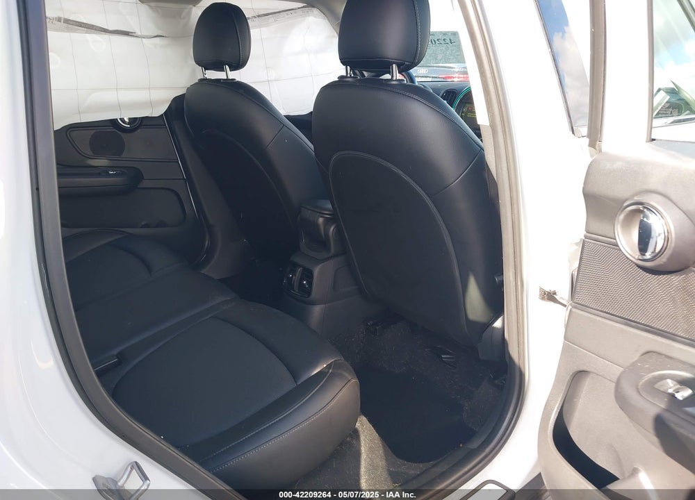 2018 MINI COUNTRYMAN COOPER VIN: WMZYS7C31J3E08117