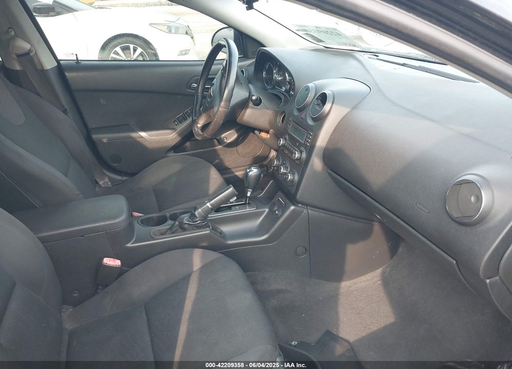2008 PONTIAC G6 VIN: 1G2ZH57N384147680