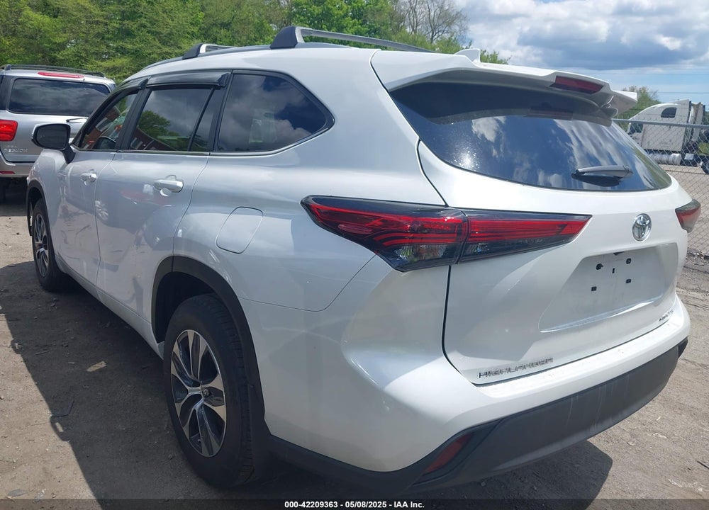 2023 TOYOTA HIGHLANDER VIN: 5TDKDRBH4PS520231