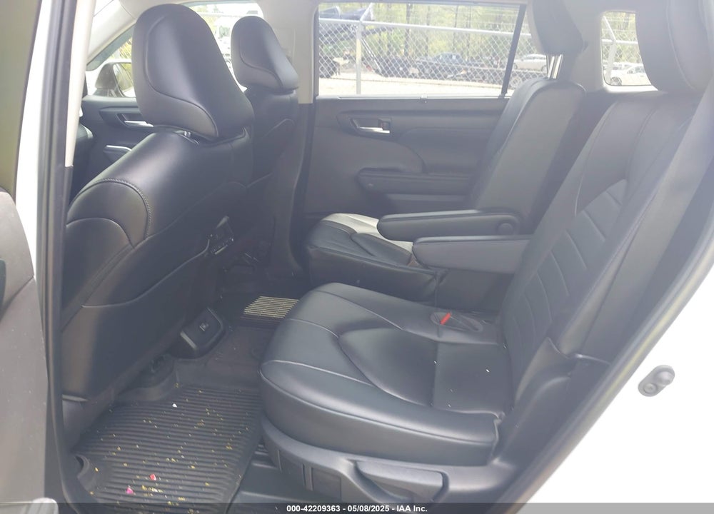 2023 TOYOTA HIGHLANDER VIN: 5TDKDRBH4PS520231