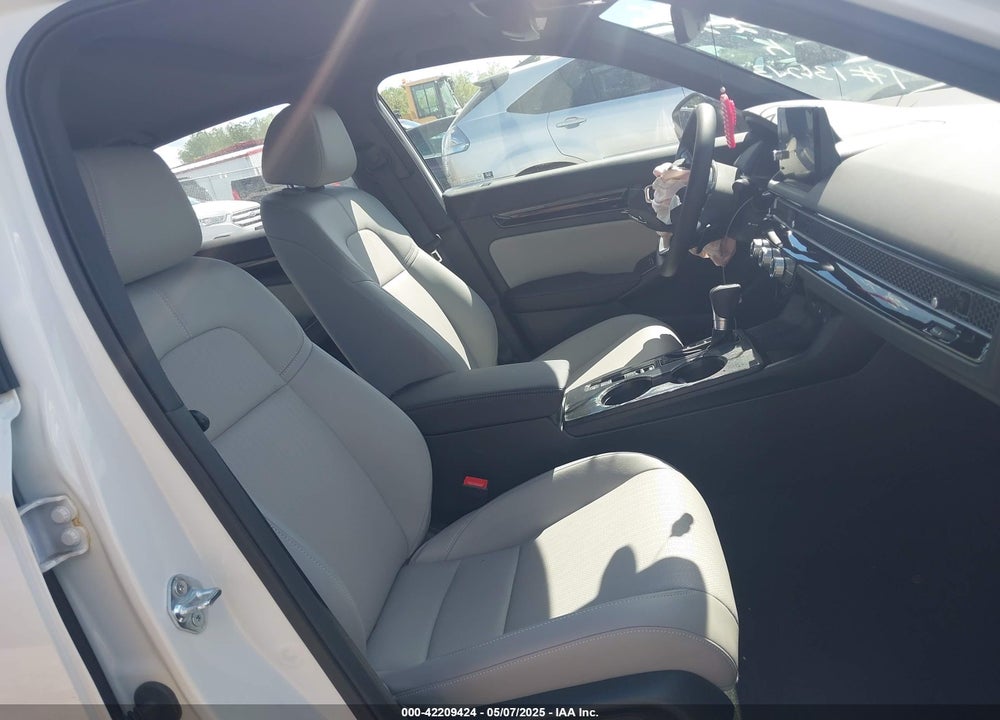 2025 HONDA CIVIC HYBRID VIN: 2HGFE4F89SH323625