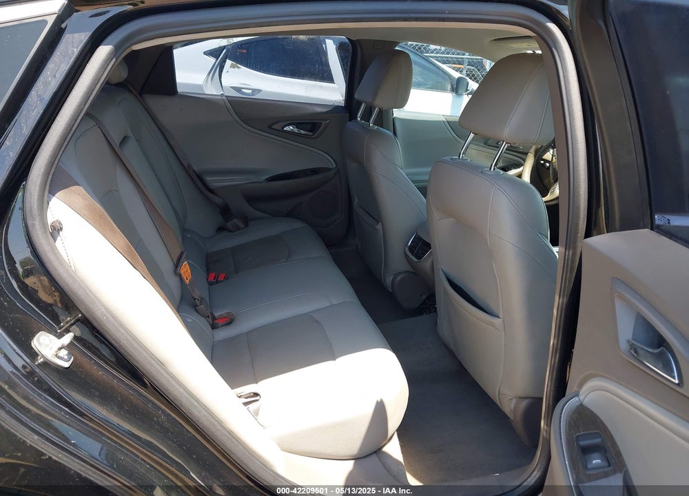 2016 CHEVROLET MALIBU VIN: 1G1ZH5SX9GF251655