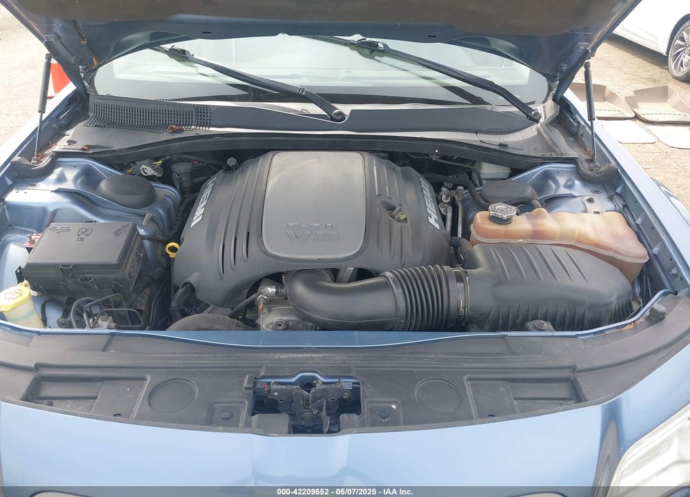 2011 CHRYSLER 300C VIN: 2C3CA6CTXBH579830