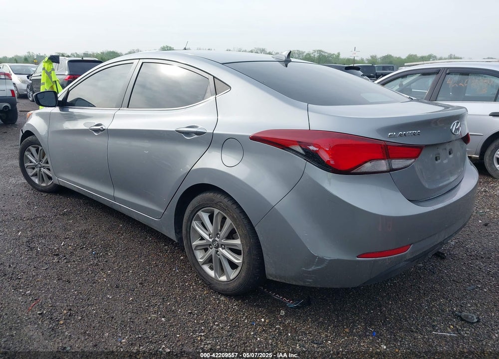 2015 HYUNDAI ELANTRA SE VIN: KMHDH4AE2FU425762