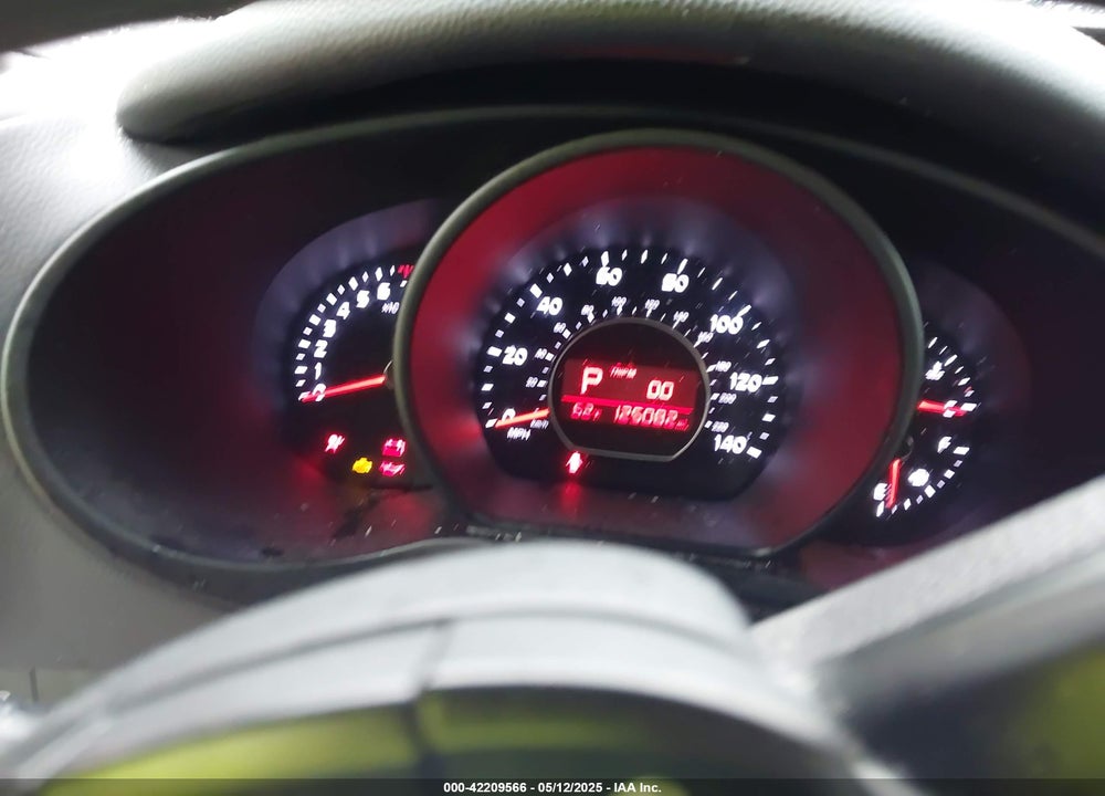 2016 KIA SOUL VIN: KNDJN2A28G7827232