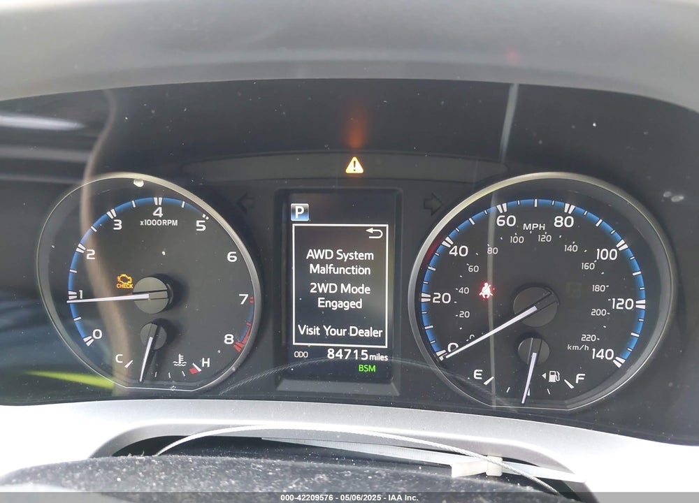 2018 TOYOTA RAV4 VIN: JTMRFREV9JD253813