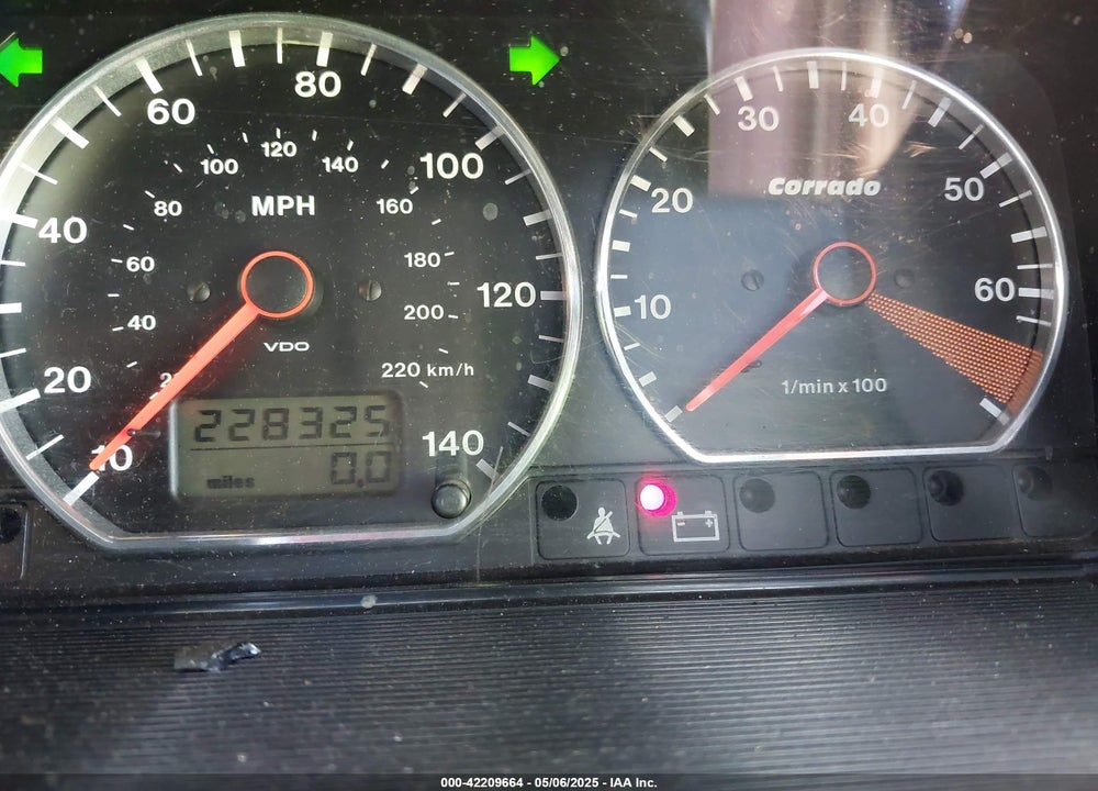 1993 VOLKSWAGEN CORRADO SLC VIN: WVWEE4502PK003780