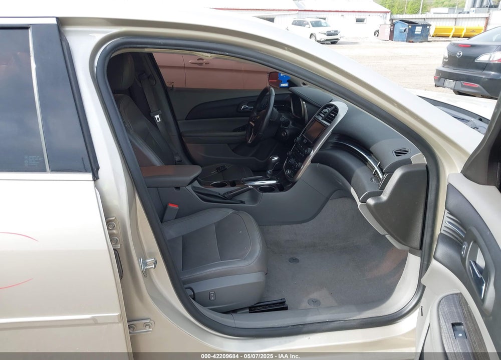2014 CHEVROLET MALIBU VIN: 1G11F5SR4EF133546