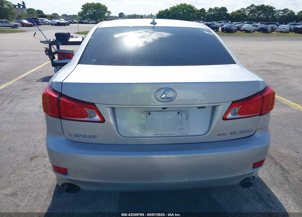 2009 LEXUS IS 250 VIN: JTHCK262192030877