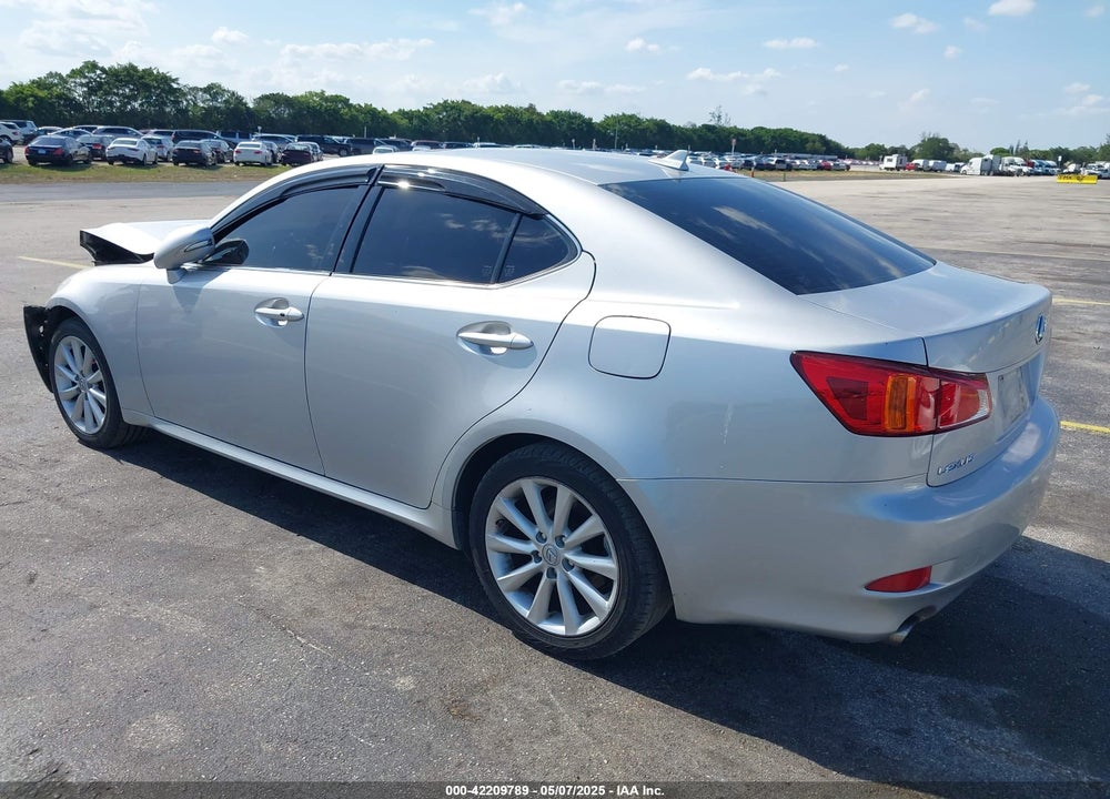 2009 LEXUS IS 250 VIN: JTHCK262192030877