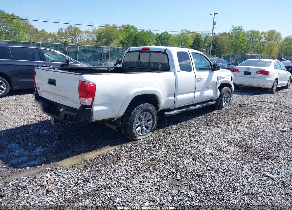 2018 TOYOTA TACOMA VIN: 5TFSX5EN3JX058246