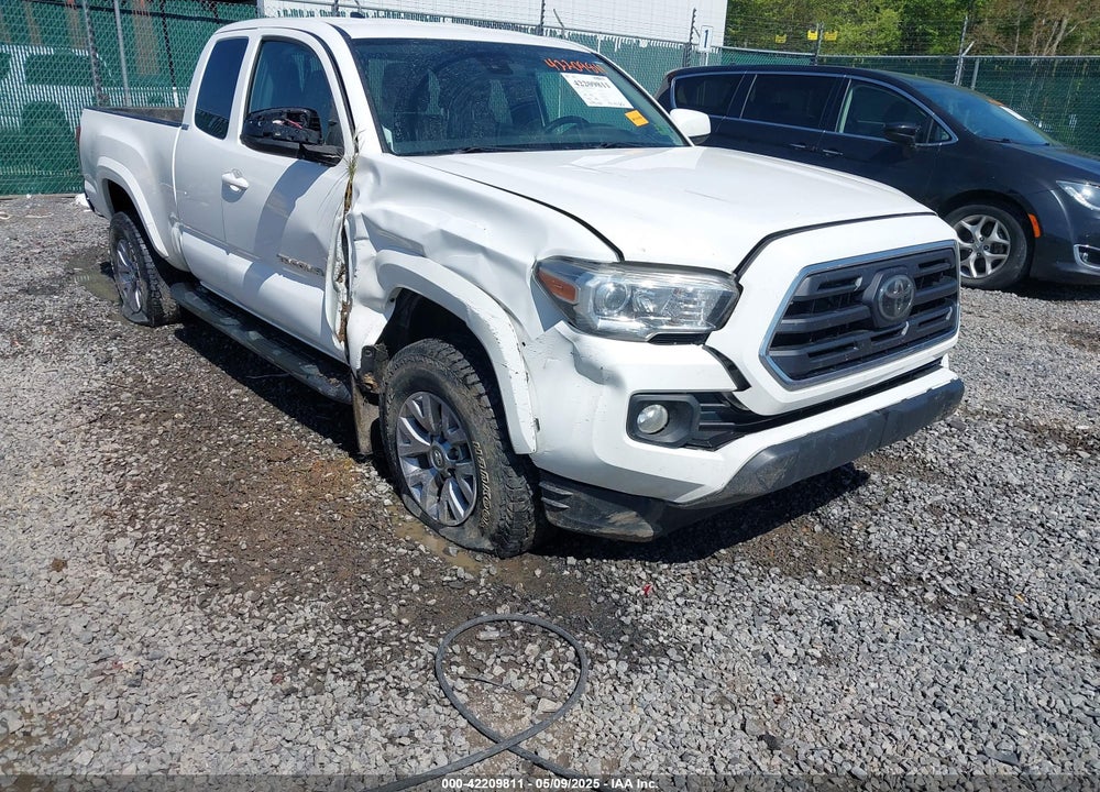 2018 TOYOTA TACOMA VIN: 5TFSX5EN3JX058246