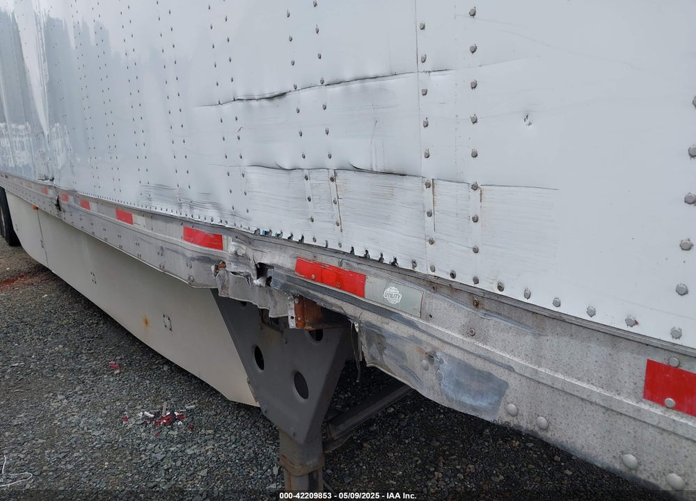 2016 UTILITY TRAILER MFG --- VIN: 1UYVS2531GG448605