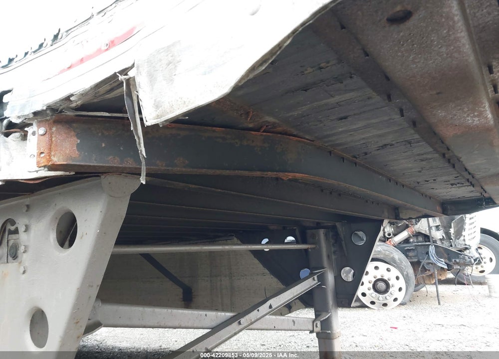 2016 UTILITY TRAILER MFG --- VIN: 1UYVS2531GG448605