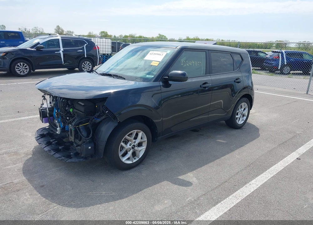 2023 KIA SOUL VIN: KNDJ23AU0P7843263