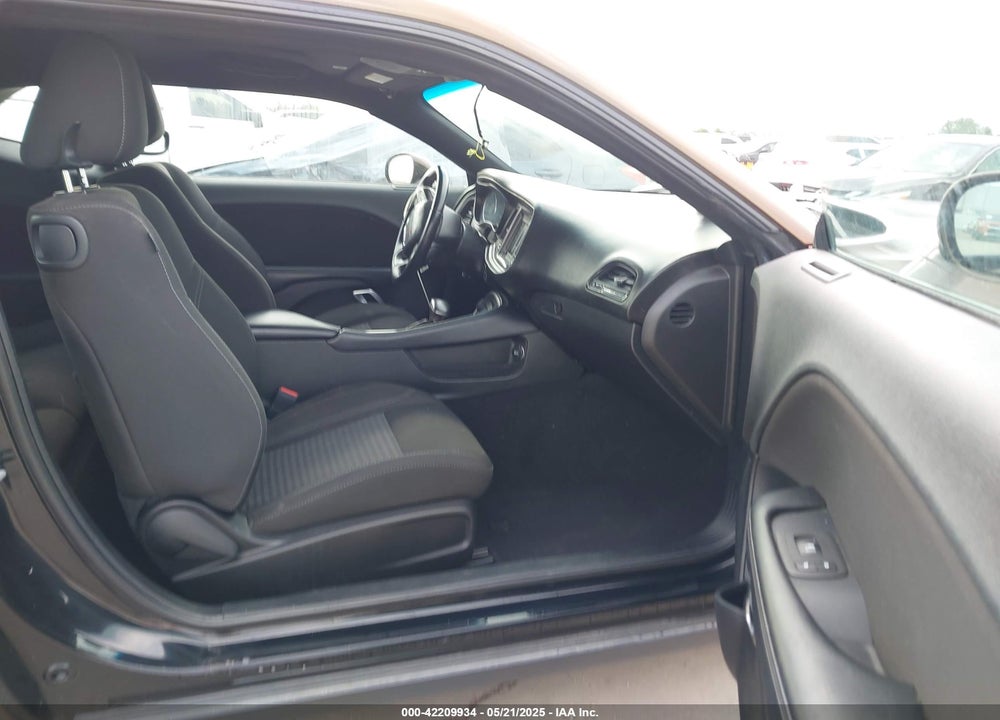 2021 DODGE CHALLENGER VIN: 2C3CDZAG6MH637529