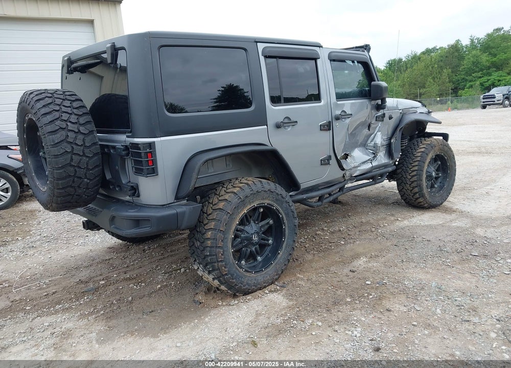 2015 JEEP WRANGLER UNLIMITED SPORT VIN: 1C4BJWDG6FL506083