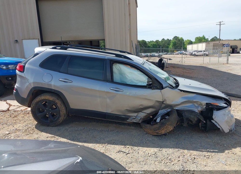 2016 JEEP CHEROKEE VIN: 1C4PJMCB4GW182213