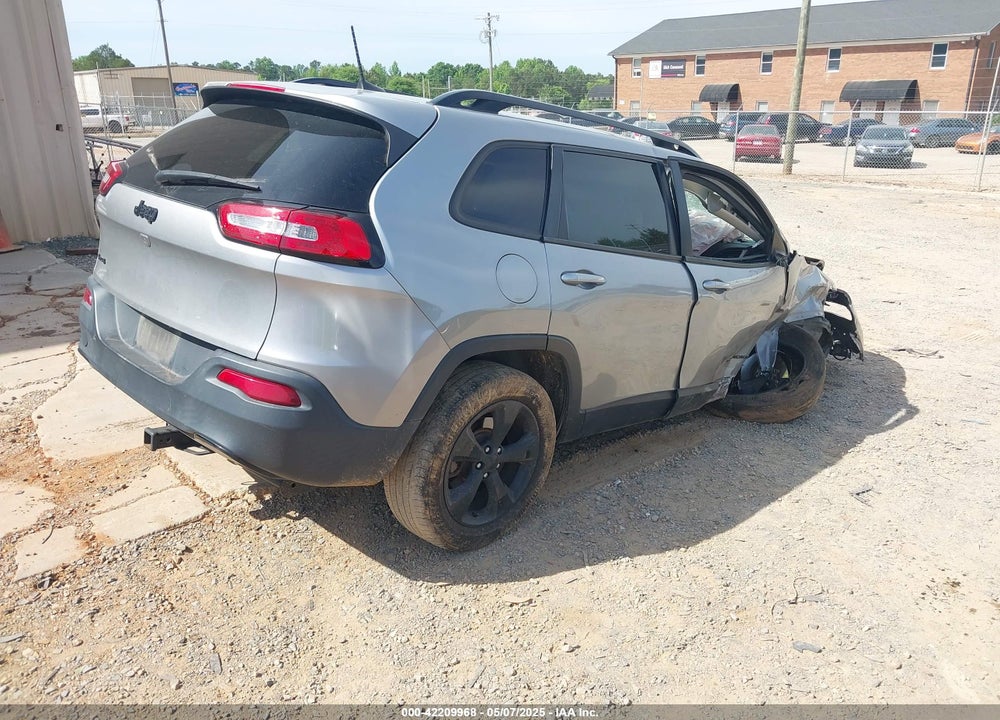 2016 JEEP CHEROKEE VIN: 1C4PJMCB4GW182213