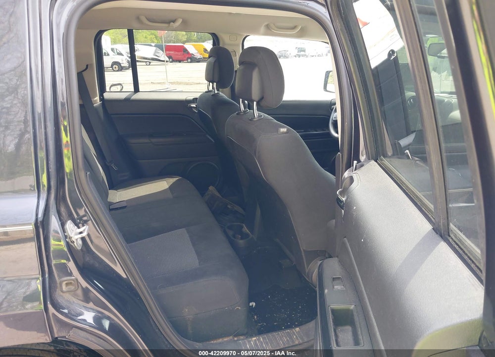 2016 JEEP PATRIOT SPORT VIN: 1C4NJRBB0GD549884